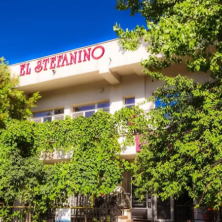 Готель Elstefanino House