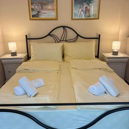 Hotel Elstefanino House 3*