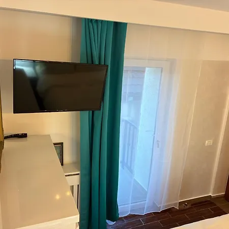 Elstefanino House 3* エフォリエ・ノルド